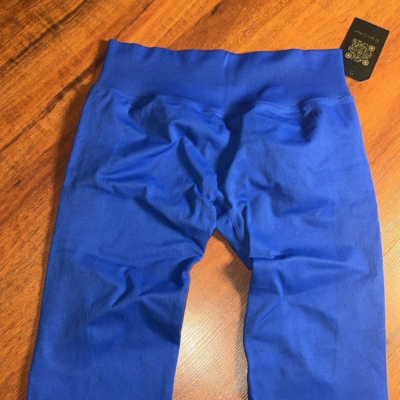 Til You Collapse Seamless Collection Contour Leggings Large Royal Blue booty - Picture 4 of 8